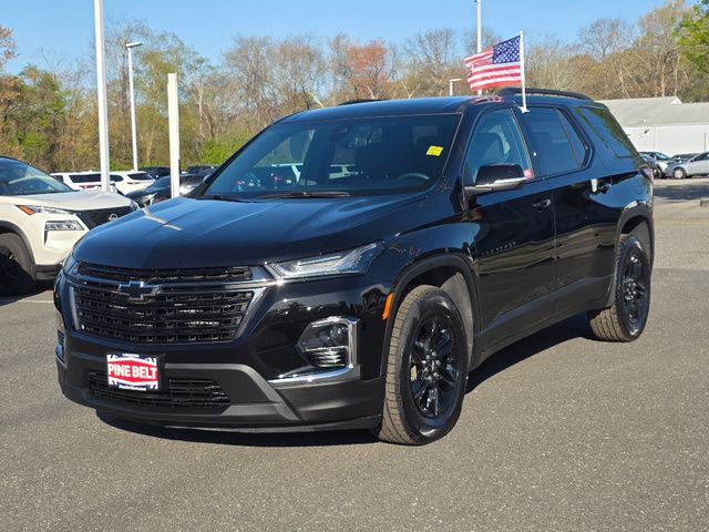 Mosaic Black Metallic 2023 Chevrolet Traverse LT Cloth AWD SUV / Crossover Four-Wheel Drive 9-Speed Automatic