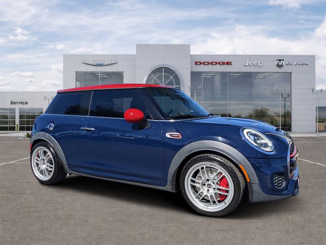 2017 MINI Cooper John Cooper Works 2-Door Hatchback FWD