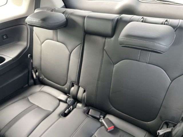 Used 2025 Honda Pilot SUV