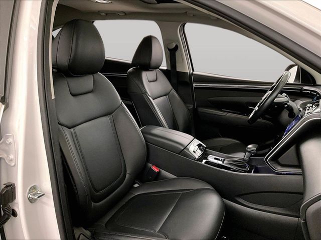 2023 Hyundai Tucson SEL White at Bob Ruth Ford