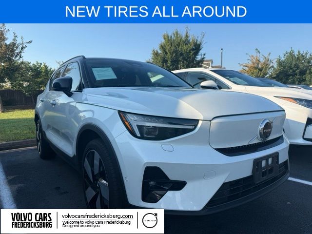 Crystal White Metallic 2023 Volvo XC40 Recharge SUV / Crossover All-Wheel Drive 1-Speed Automatic