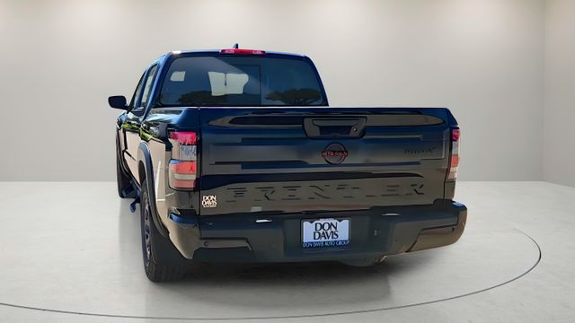 2025 Nissan Frontier