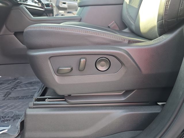 Used 2026 Black GMC AT4 image 30
