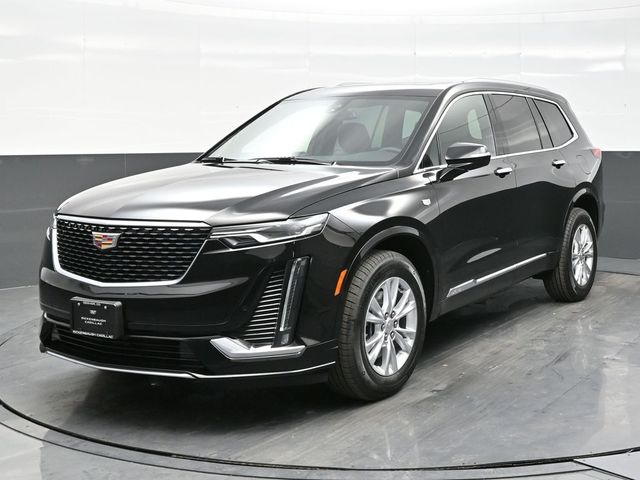 2025 Cadillac XT6 Luxury photo