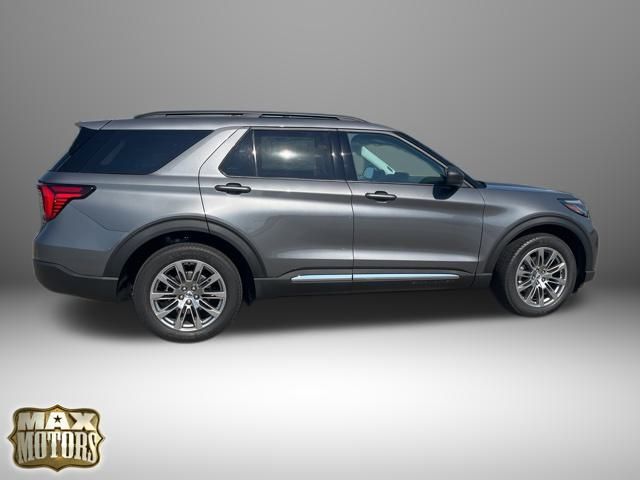 2025 Ford Explorer Active 10