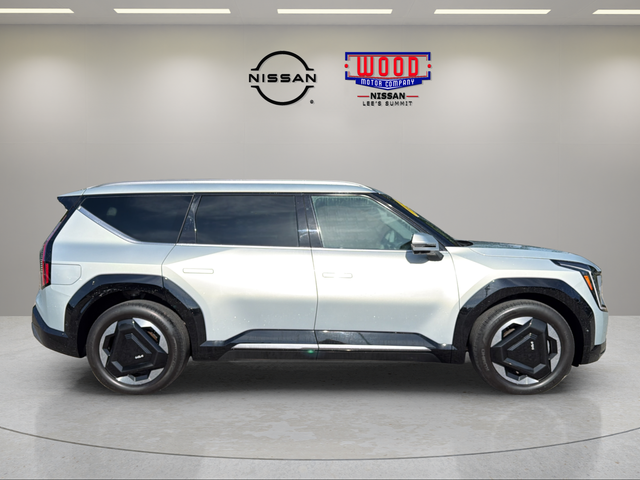 White (Ivory Silver) 2024 Kia EV9 SUV / Crossover All-Wheel Drive 1-Speed Automatic