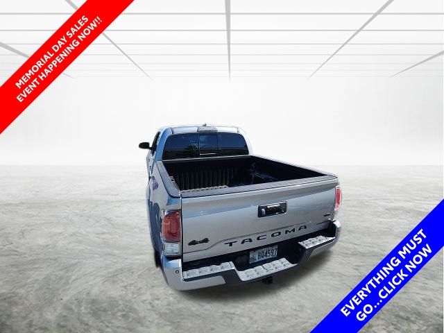 2017 Toyota Tacoma Limited photo