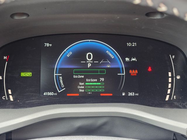 2025 Toyota Camry SE:169133B