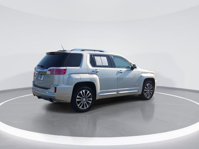 Used 2017 Silver GMC Denali image 8