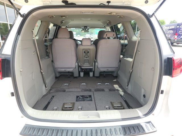 Certified Used 2021 White Kia LX image 15