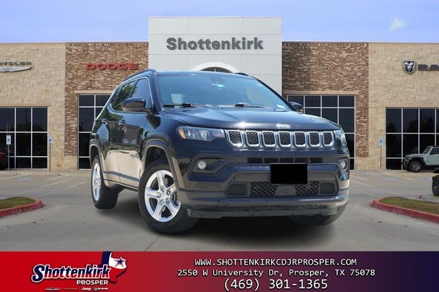 2023 Jeep Compass Latitude 4X4's photo