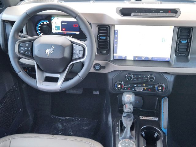 2024 Ford Bronco Wildtrak photo