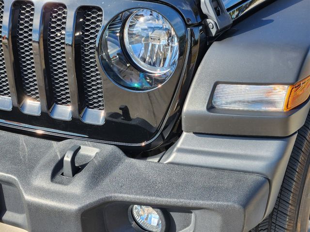 2020 Jeep Wrangler Sport 9