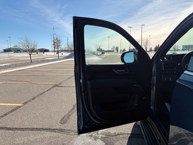 2026 GMC Yukon 4WD Denali