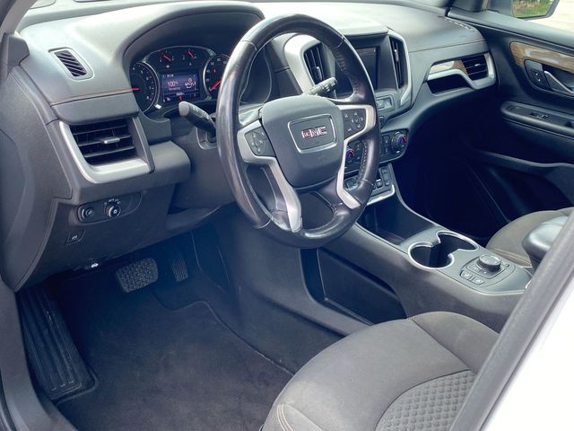 2020 GMC Terrain SLE 10