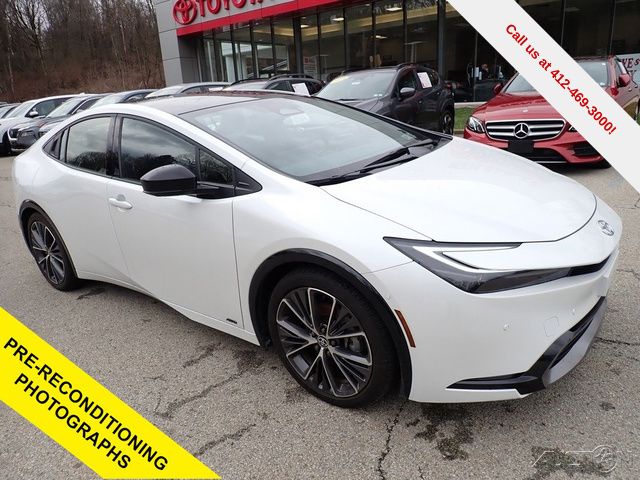 2025 Toyota Prius Limited AWD