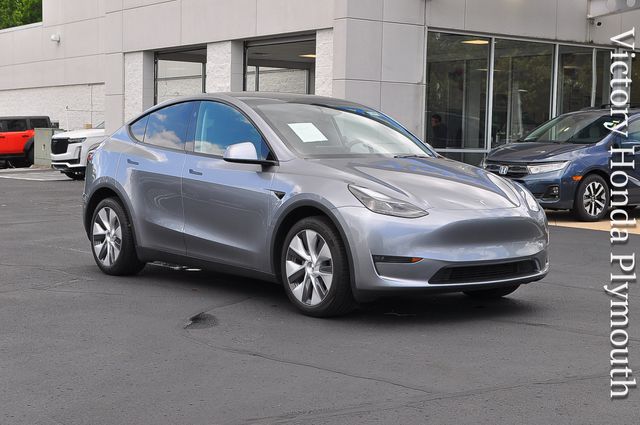 Quicksilver 2024 Tesla Model Y SUV / Crossover All-Wheel Drive 1-Speed Automatic