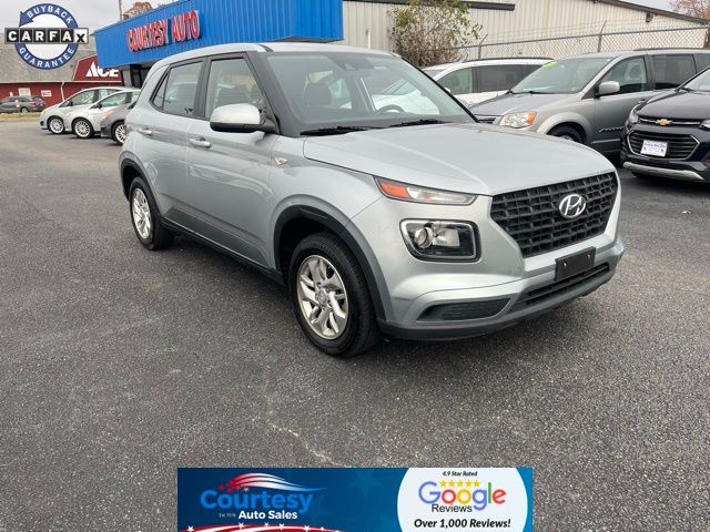 2021 Hyundai Venue SE FWD