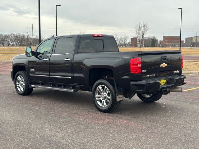 2019 Chevrolet Silverado 2500HD High Country