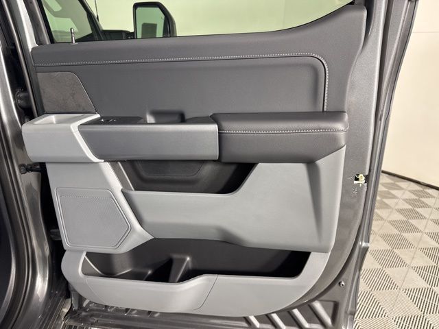 2025 Carbonized Gray Metallic Ford F-150 XLT 4X4 Truck