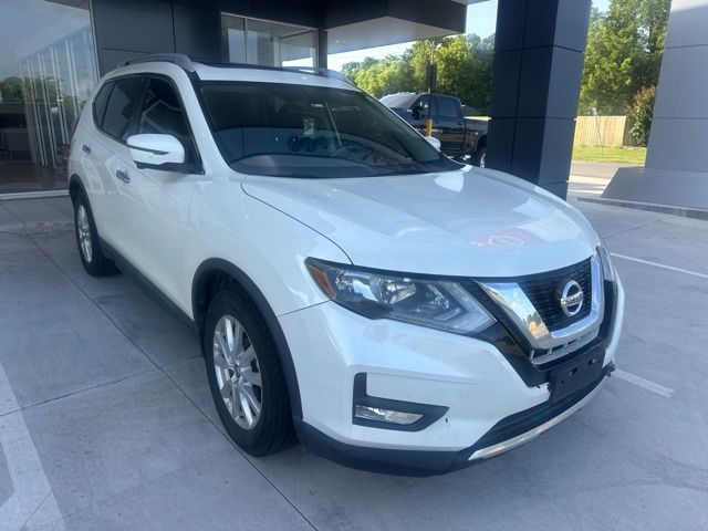 Pearl White 2017 Nissan Rogue SUV / Crossover Front-Wheel Drive Continuously Variable Transmission