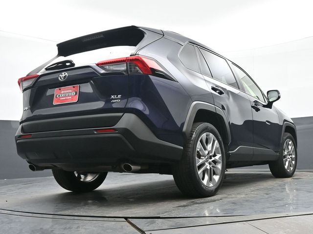 2021 Toyota RAV4 XLE Premium 31