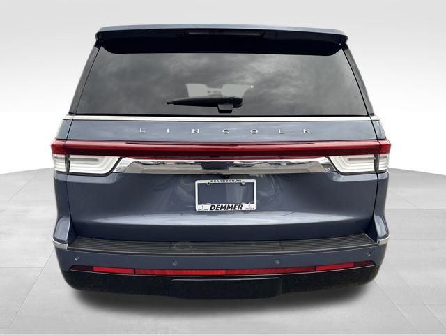 2023 Lincoln Navigator L Reserve photo