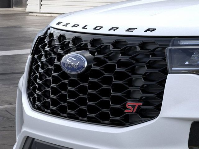 2025 White Ford Explorer ST 4X4 SUV