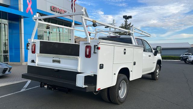 2024 Chevrolet Silverado 3500HD Work Truck 2