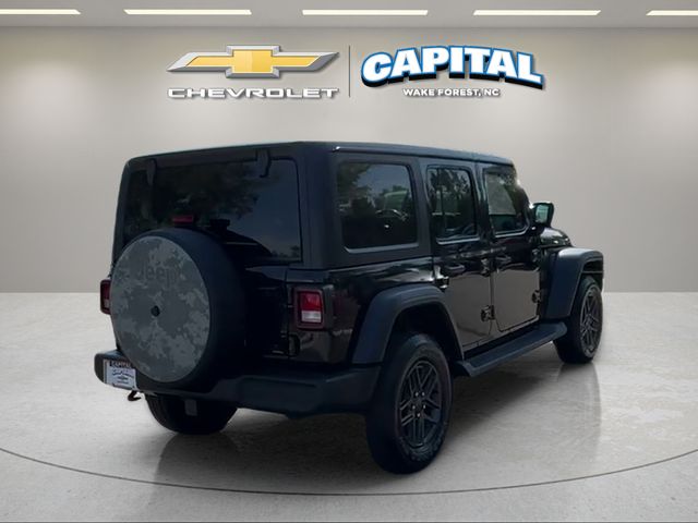 Used 2024 Black Jeep Sport S image 5