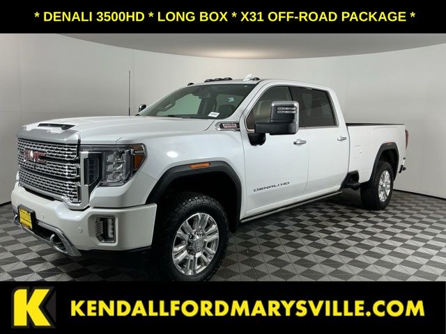 2022 GMC Sierra 3500HD Denali Crew Cab 4WD    