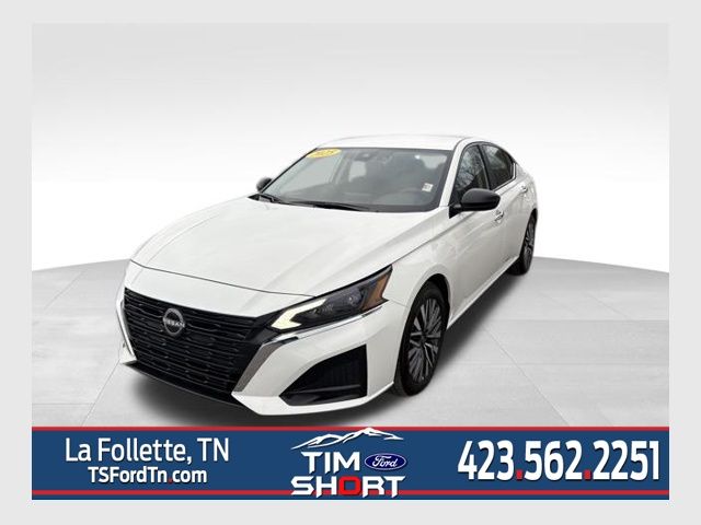 2025 Nissan Altima 2.5 SV FWD