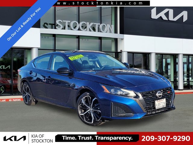 Deep Blue Pearl 2024 Nissan Altima Sedan Front-Wheel Drive Continuously Variable Transmission