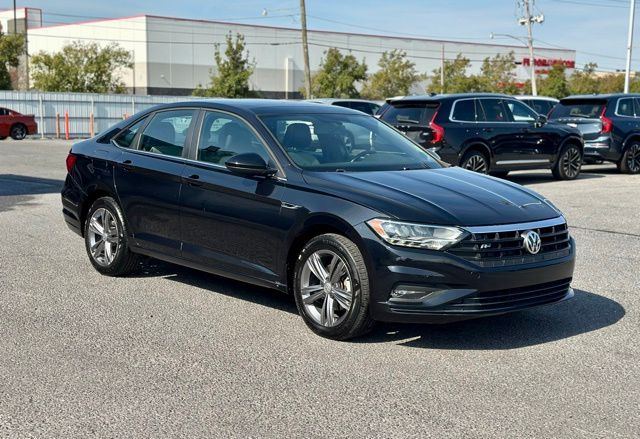 2019 Volkswagen Jetta R-Line