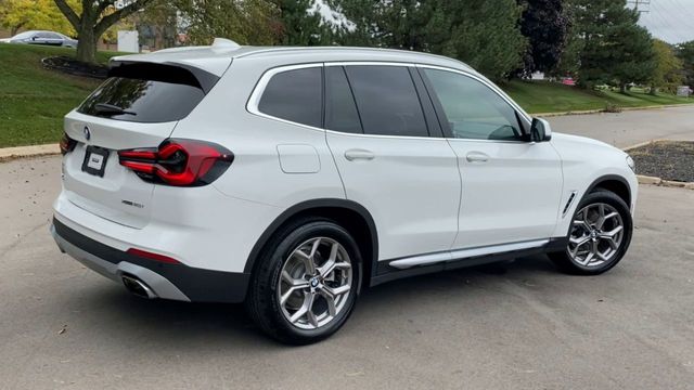 2022 BMW X3 xDrive30i 8