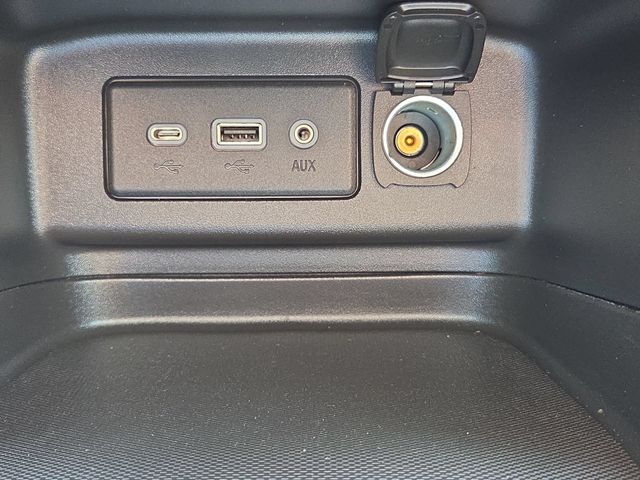 2022 Chevrolet Equinox LT Beige at AutoSavvy Houston Southwest
