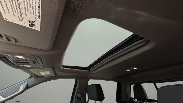 Used 2024 White Chevrolet LT Trail Boss image 20