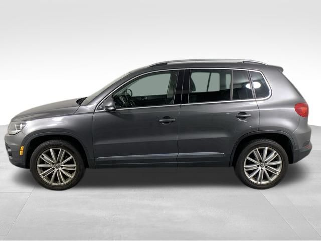 2015 Volkswagen Tiguan S 4