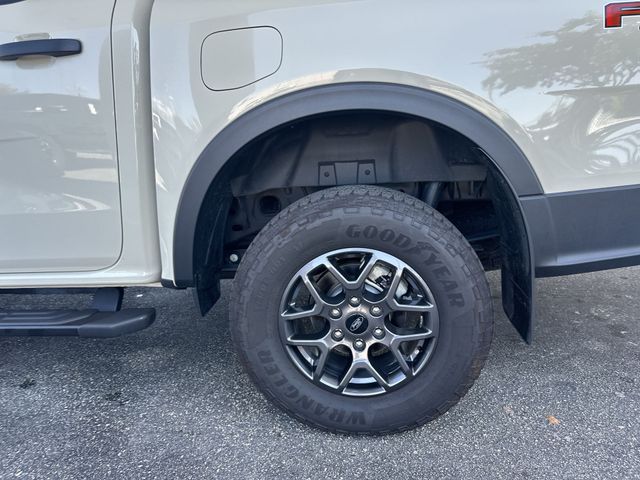 Used 2025 Beige Ford XLT image 10