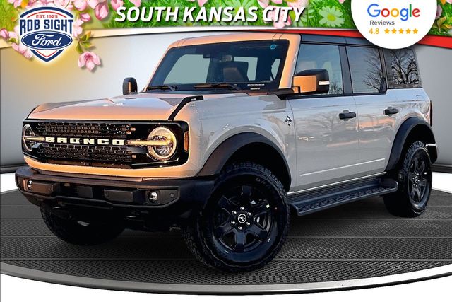 Desert Sand 2025 Ford Bronco Outer Banks 4-Door 4WD SUV / Crossover Four-Wheel Drive Automatic