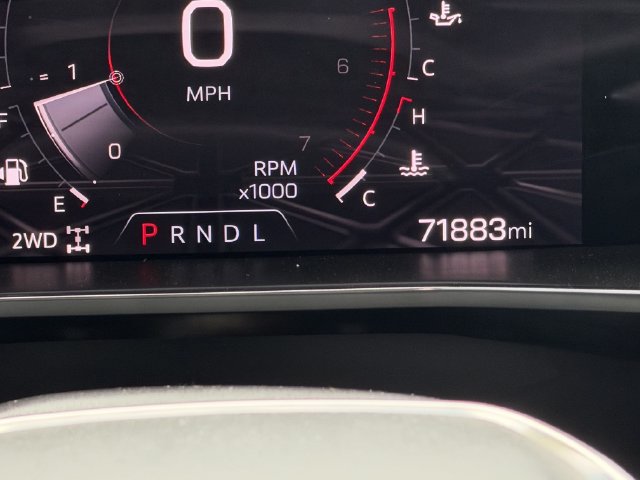 2023 GMC Canyon AT4 White at AutoSavvy Houston Northwest