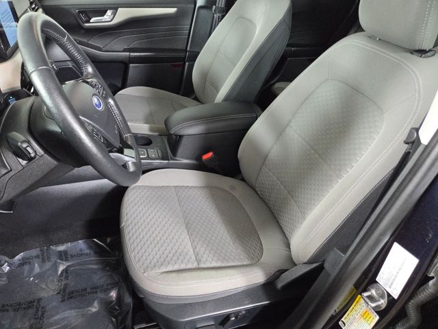 2021 Ford Escape SE photo 15