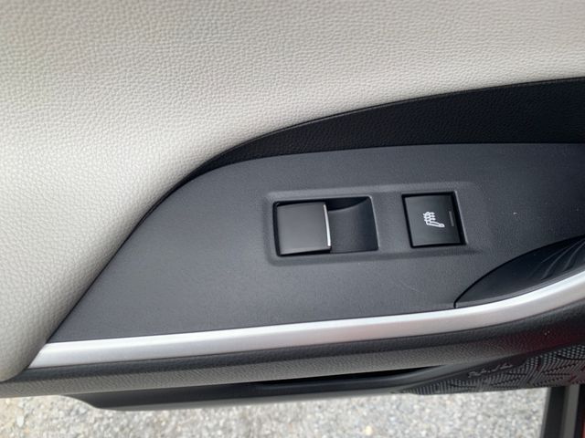 Used 2020 Toyota RAV4 SUV