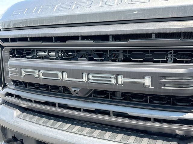 New 2024 Carbonized Gray Metallic Ford F-250® Lariat® image 10