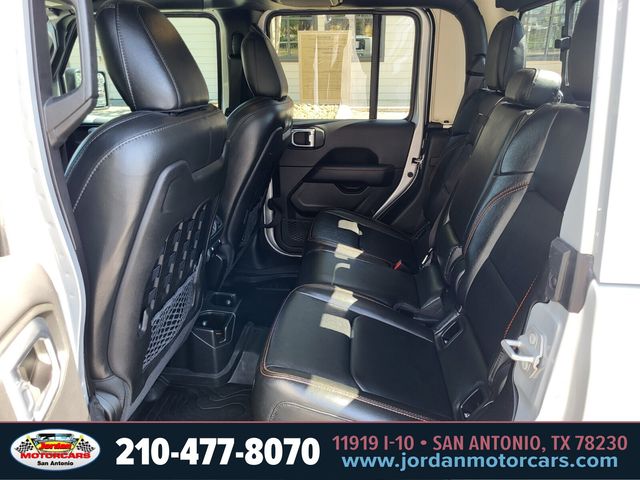 Used Car 2022 Jeep Gladiator  Mojave For Sale Under $40,000 In San Antonio, Texas