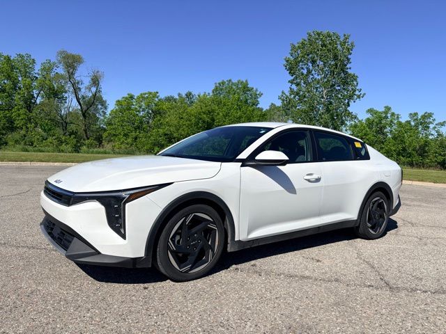 2025 Kia K4 EX