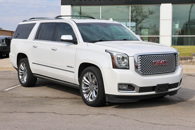 White Frost Tricoat 2017 GMC Yukon XL Denali 4WD SUV / Crossover Four-Wheel Drive 8-Speed Automatic Overdrive