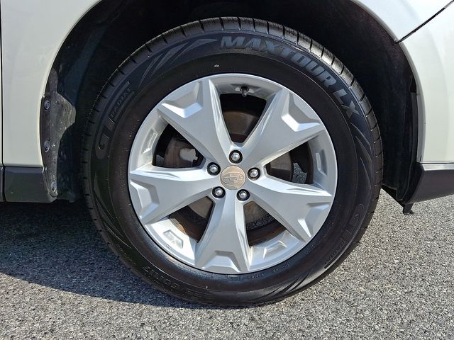 2015 Subaru Forester 2.5i White at Subaru and VW of Moon Township