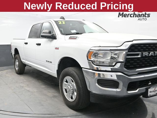 Bright White Clearcoat 2022 RAM 2500 Lone Star Crew Cab 4WD Pickup Truck Four-Wheel Drive 8-Speed Automatic