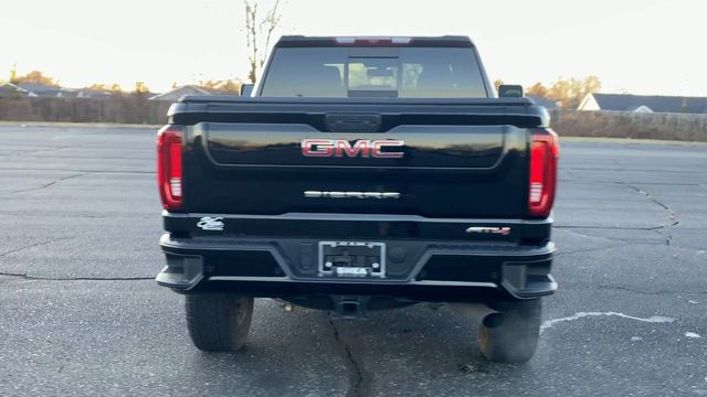 2022 GMC Sierra 2500HD AT4 7